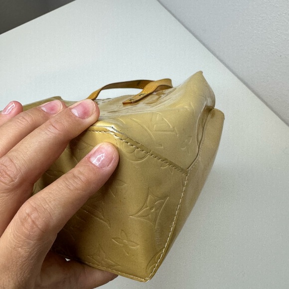 Pre Loved Louis Vuitton Monogram Vernis Reade PM - Picture 13 of 17